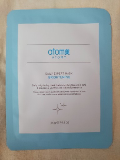 Zdjęcie oferty: Koreańska maseczka rozświetlająca - Atomy K-beauty