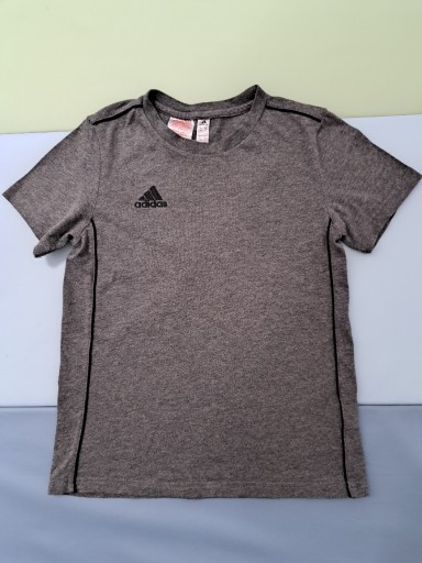 Zdjęcie oferty: Koszulka T-shirt Adidas 9-10 lat 140 cm