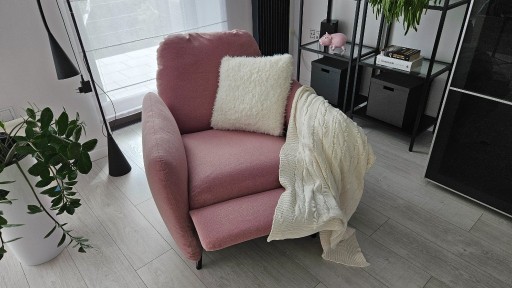Zdjęcie oferty: IKEA fotel rozkładany EKOLSUND różowy rozkładany 