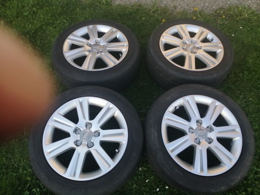 Zdjęcie oferty: 4 x Felga Aluminiowa Audi 7,5x17" ET45  8K0601025B