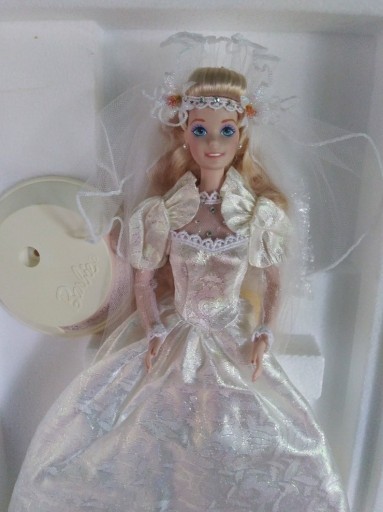 Zdjęcie oferty: Barbie Star Lily Bride Porcelanowa 