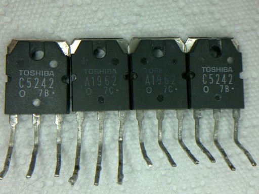 Zdjęcie oferty: Toshiba 2SC5242 2SA1962 komplet na 2 kanały