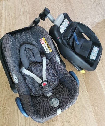 Zdjęcie oferty: Fotelik samochodowy Maxi Cosi CabrioFix z bazą 