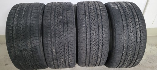 Zdjęcie oferty: Komplet opon zimowych Pirelli Scorpion 285/35 R22