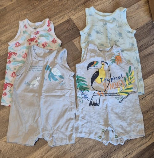 Zdjęcie oferty: Rampersy chłopięce r. 68 zestaw