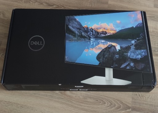 Zdjęcie oferty: Nowy monitor Dell Ultrasharp 27 U2722DE