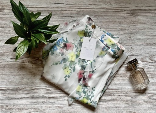 Zdjęcie oferty: Spódnica Ted Baker M