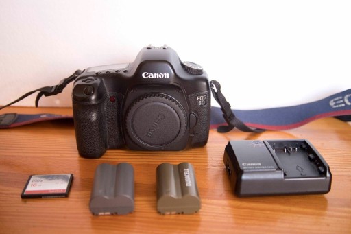 Zdjęcie oferty: Canon 5D