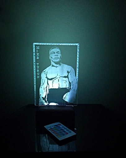 Zdjęcie oferty: LED lampa 3d. z pilotem. Mike Tyson. bokser