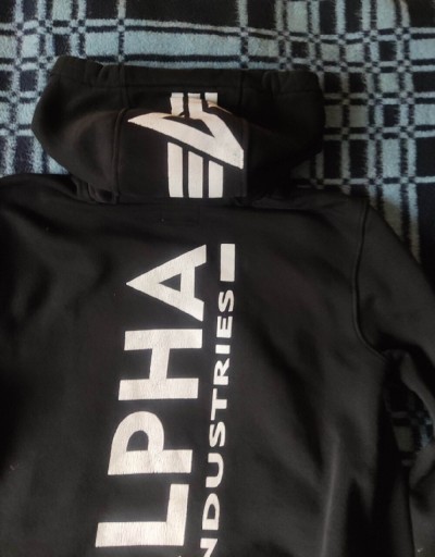 Zdjęcie oferty: Bluza Alpha Industries z kapturem 