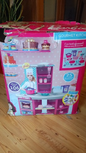 Zdjęcie oferty: Kuchnia Barbie Duża 106cm ~ Niekompletna 