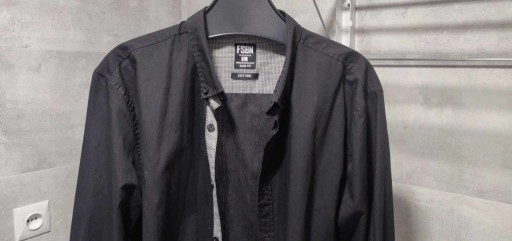 Zdjęcie oferty: Męska koszula FSBN slim czarna rozmiar M/L