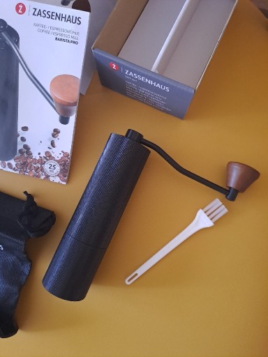 Zdjęcie oferty: Nowy zestaw do kawy: Bodum Pour Over  plus  Młynek Zassenhaus Barista Pro 