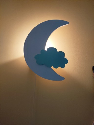 Zdjęcie oferty: Lampka drewniana nocna księżyc chmurka dla dziecka