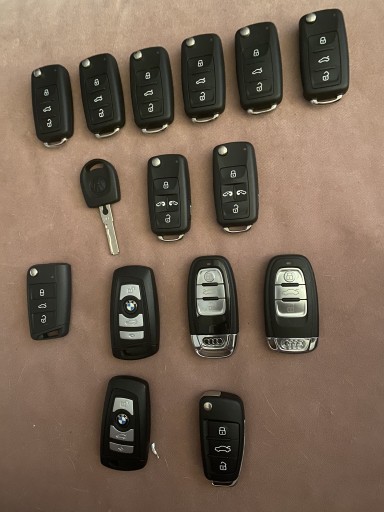 Zdjęcie oferty: Obudowy do kluczyków Audi VW BMW i Audi R8
