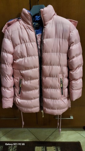 Zdjęcie oferty: Kurtka zimowa dla dziewczynki r. 128