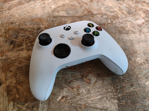 Zdjęcie oferty: PAD MICROSOFT XBOX ONE 1914 #1