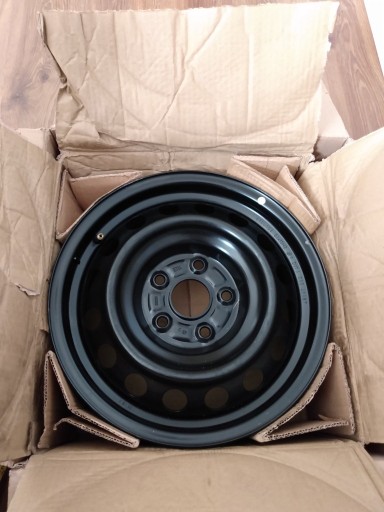 Zdjęcie oferty: Felga stalowa 5x114,3 R15 NIEWYKORZYSTANA