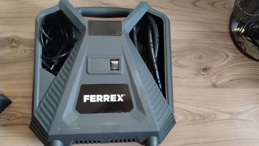 Zdjęcie oferty: FERREX mobilny kompresor CQB180D-2