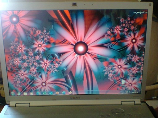 Zdjęcie oferty: Laptop SONY vaio PCG 391-m - 15,4 " full HD