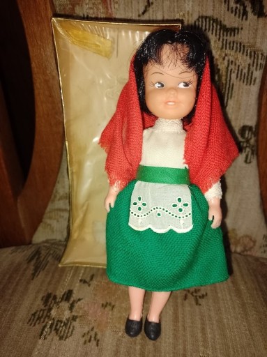 Zdjęcie oferty: Irlandzka nie używane, kolekcjonerskie Stara lalka