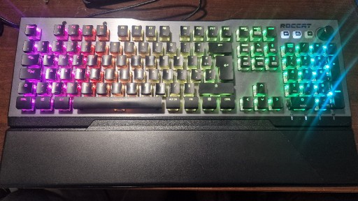 Zdjęcie oferty: Klawiatura Mechaniczna ROCCAT VULCAN 120 AIMO FR