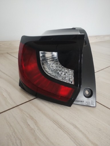 Zdjęcie oferty: Lampa lewy tył toyota Yaris 2019 ORYGINAŁ