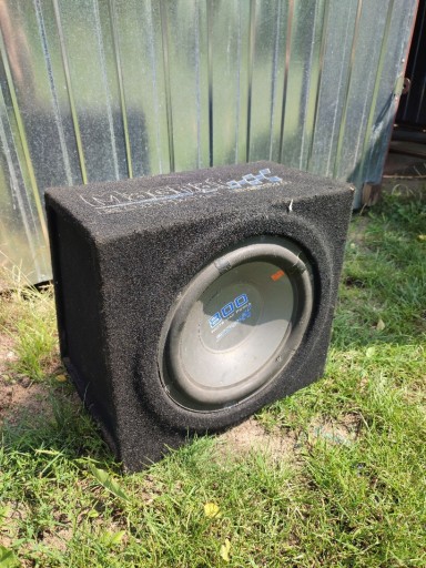 Zdjęcie oferty: SUBWOOFER TUBA BASOWA MAGNAT  SPRAWNA 800W