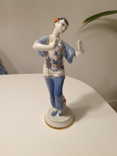 Zdjęcie oferty: BALETNICA ussr Fabryce Porcelany Werbiłki.