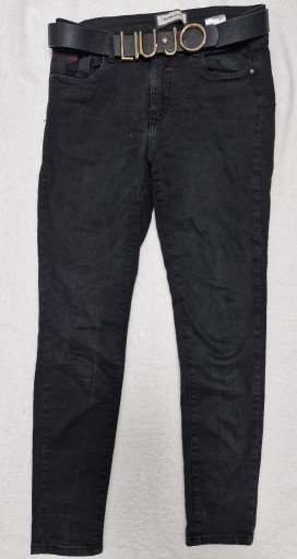 Zdjęcie oferty: Spodnie z włoskiej kolekcji r. L