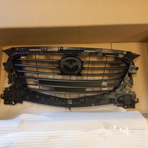Zdjęcie oferty: Mazda 3 III 2013 2018 grill nowy! Lift