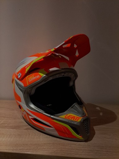 Zdjęcie oferty: Kask leatt gpx five v.05 5.5 XL