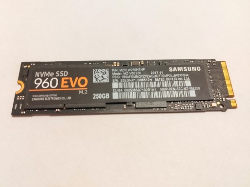 Zdjęcie oferty: Samsung SSD 960 EVO 250GB M.2 NVMe 2280