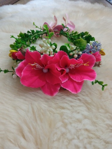 Zdjęcie oferty: Wianek na głowę/opaska do włosów kwiaty różowe