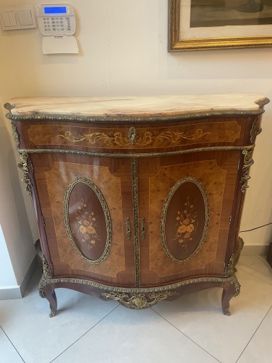 Zdjęcie oferty: Komoda drewniana z marmurowym blatem 