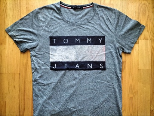 Zdjęcie oferty: Koszulka t-shirt Tommy Hilfiger r.S