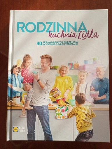 Zdjęcie oferty: Książka "Rodzinna kuchnia Lidla", praca zbiorowa