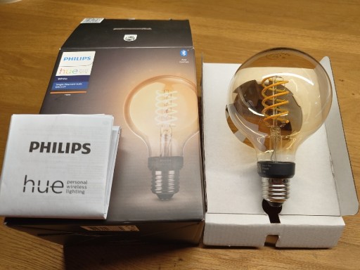 Zdjęcie oferty: Żarówka LED Philips hue G93 E27 7W 550 lumen