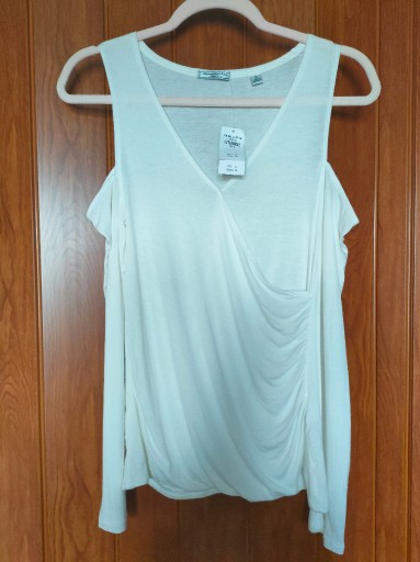 Zdjęcie oferty: Nowa Biała bluzka Abercrombie & fitch