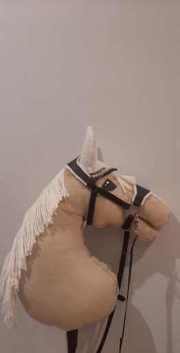 Zdjęcie oferty: Hobby horse z ogłowiem i nausznikami