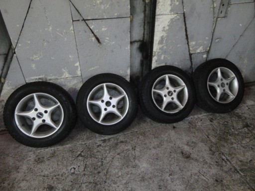 Zdjęcie oferty: Koła zima 4x114,3 felgi 14 opony zimowe 185 65 14