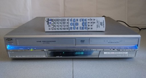 Zdjęcie oferty: Nagrywarka DVD VHS JVC DR MV1 