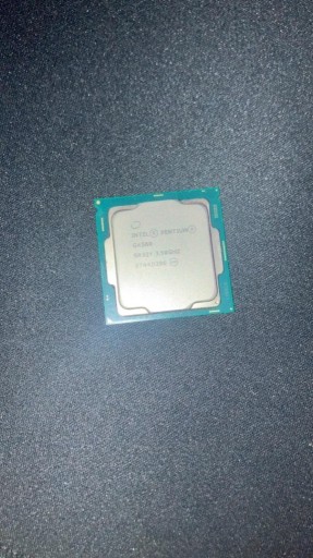 Zdjęcie oferty: Procesor Intel Pentium G4560 3.5GHz, 3MB