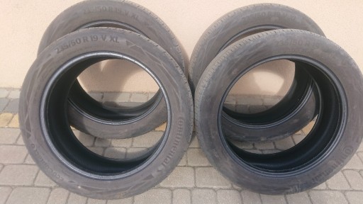 Zdjęcie oferty: Continental 235/50 R19  2019r letnie jak nowe 4sz 