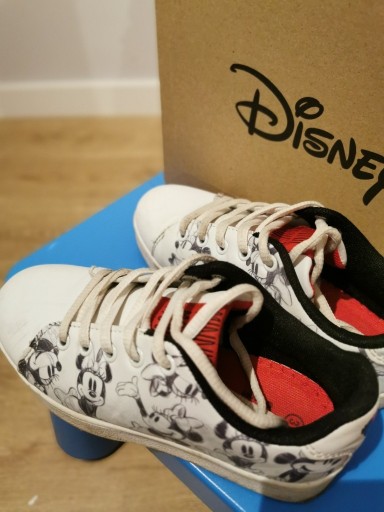 Zdjęcie oferty: Trampki dla dziewczynki (r 31) CCC Disney