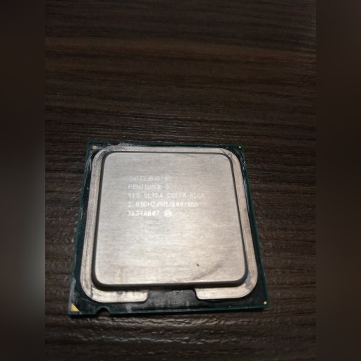 Zdjęcie oferty: Intel Pentium D 915 2.80GHz 4MB 800Mhz SL9DA
