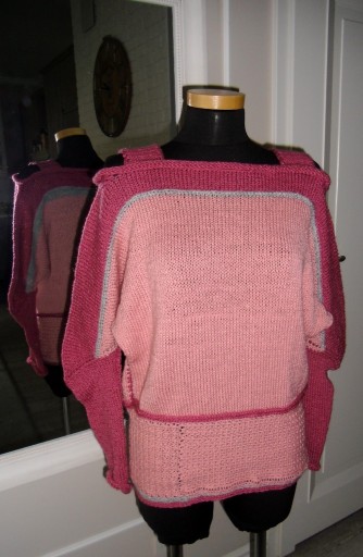 Zdjęcie oferty: Damski, bardzo kobiecy różowy sweterek