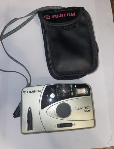 Zdjęcie oferty: Aparat Fujifilm Clear Shot 60AF z pokrowcem