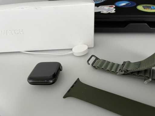 Zdjęcie oferty: Apple Watch 5 44mm GPS space grey