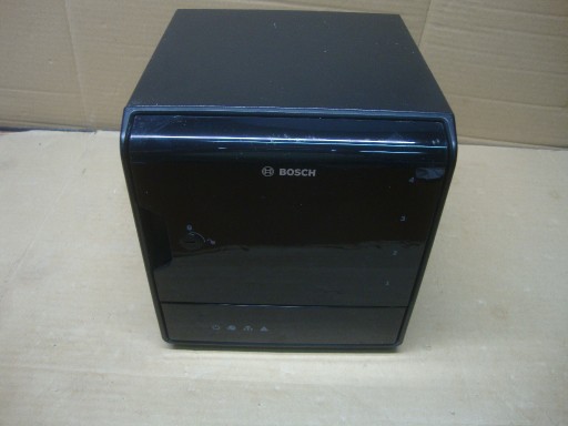 Zdjęcie oferty: Rejestrator Sieciowy BOSCH DIVAR IP 2000 2X2TB DIP-2042-2HD